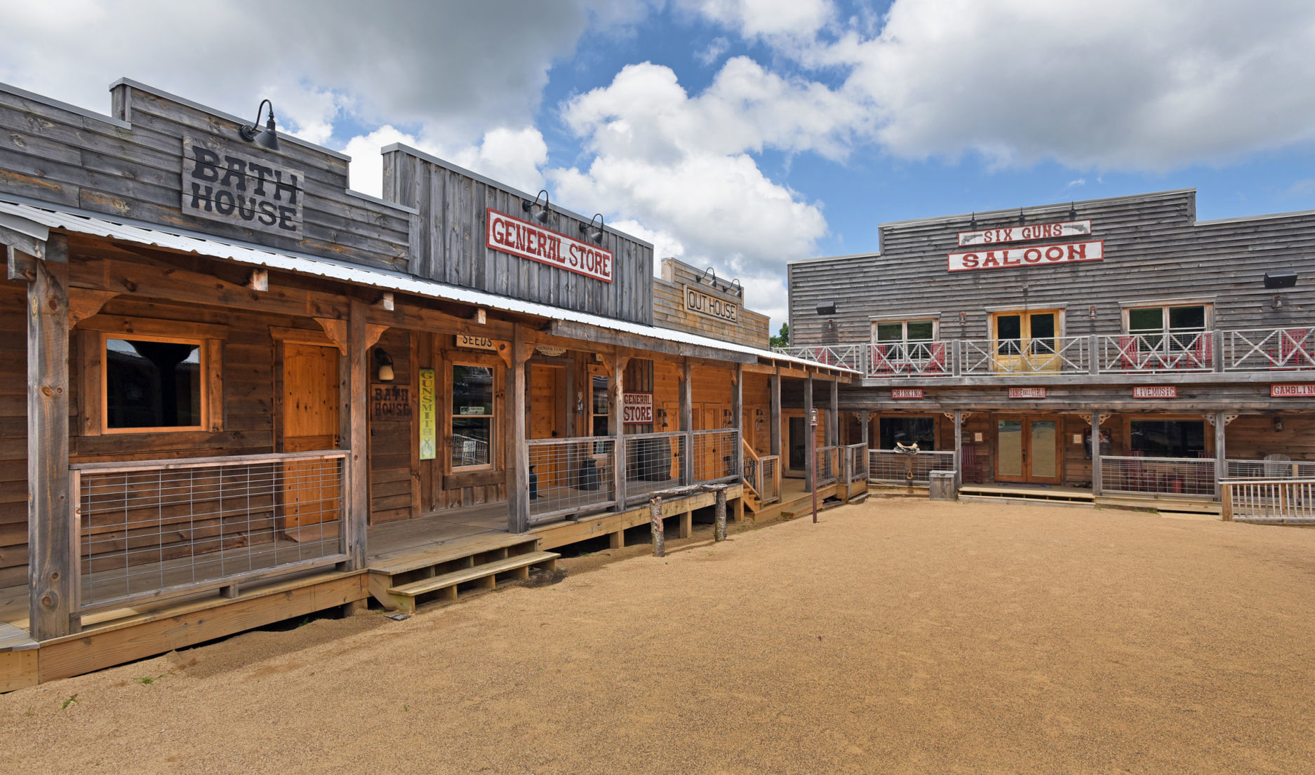 Saloon Studios